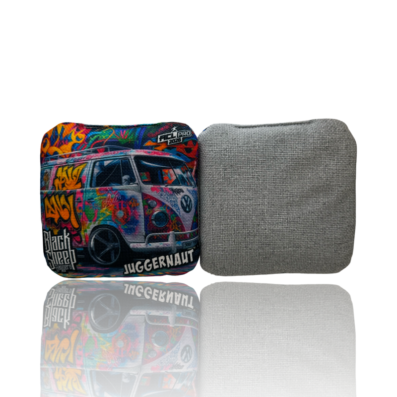 Juggernaut Hippie Van (RTR)